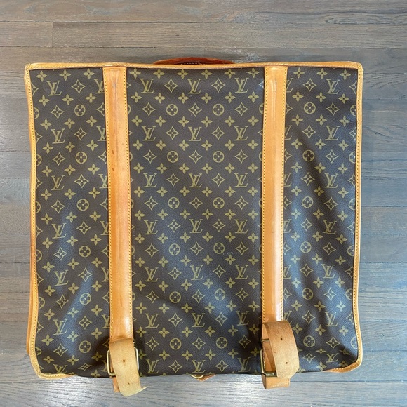 Louis Vuitton Monogram Garment Cover M23522 - Picture 3 of 12